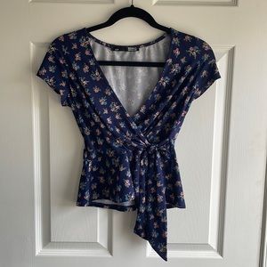 Rebel sugar blue floral crop top